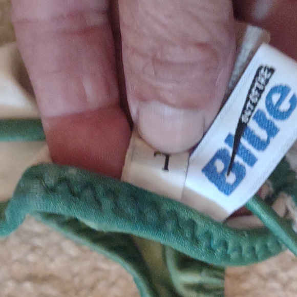 Out of the blue swim top - Picture 4 of 5